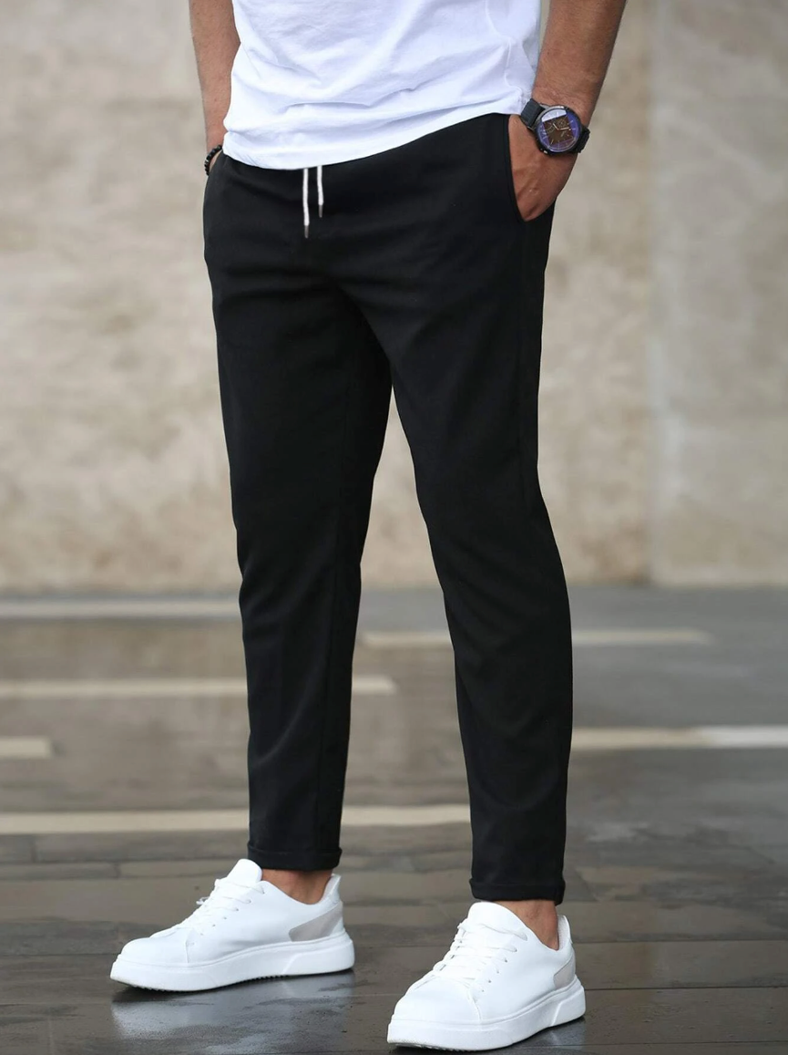 Black / S (UK 28-29)